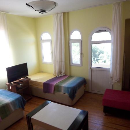 Izmir Tatil Evi Beach Resort Seferihisar Ürkmez Exterior foto