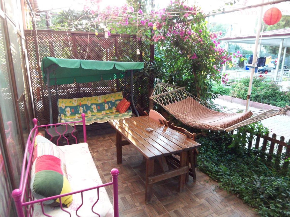 Izmir Tatil Evi Beach Resort Seferihisar Ürkmez Exterior foto